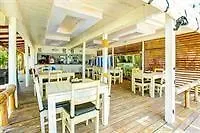 Los Corales Tropical Beach Resort & Spa Bavaro 2*,